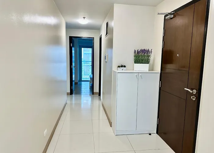 Modern 3br 180 Degree Seaview Beside Okada 14 Manila