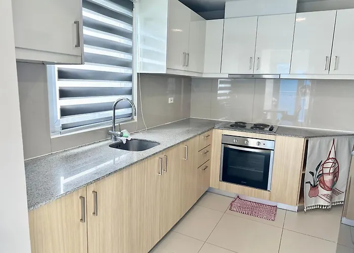 Modern 3br 180 Degree Seaview Beside Okada 14 Apartamento *