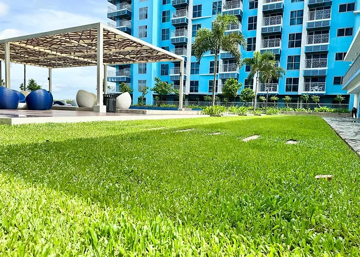 Modern 3br 180 Degree Seaview Beside Okada 14 Apartamento *