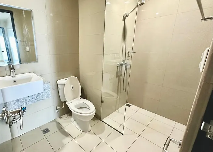 Modern 3br 180 Degree Seaview Beside Okada 14 *